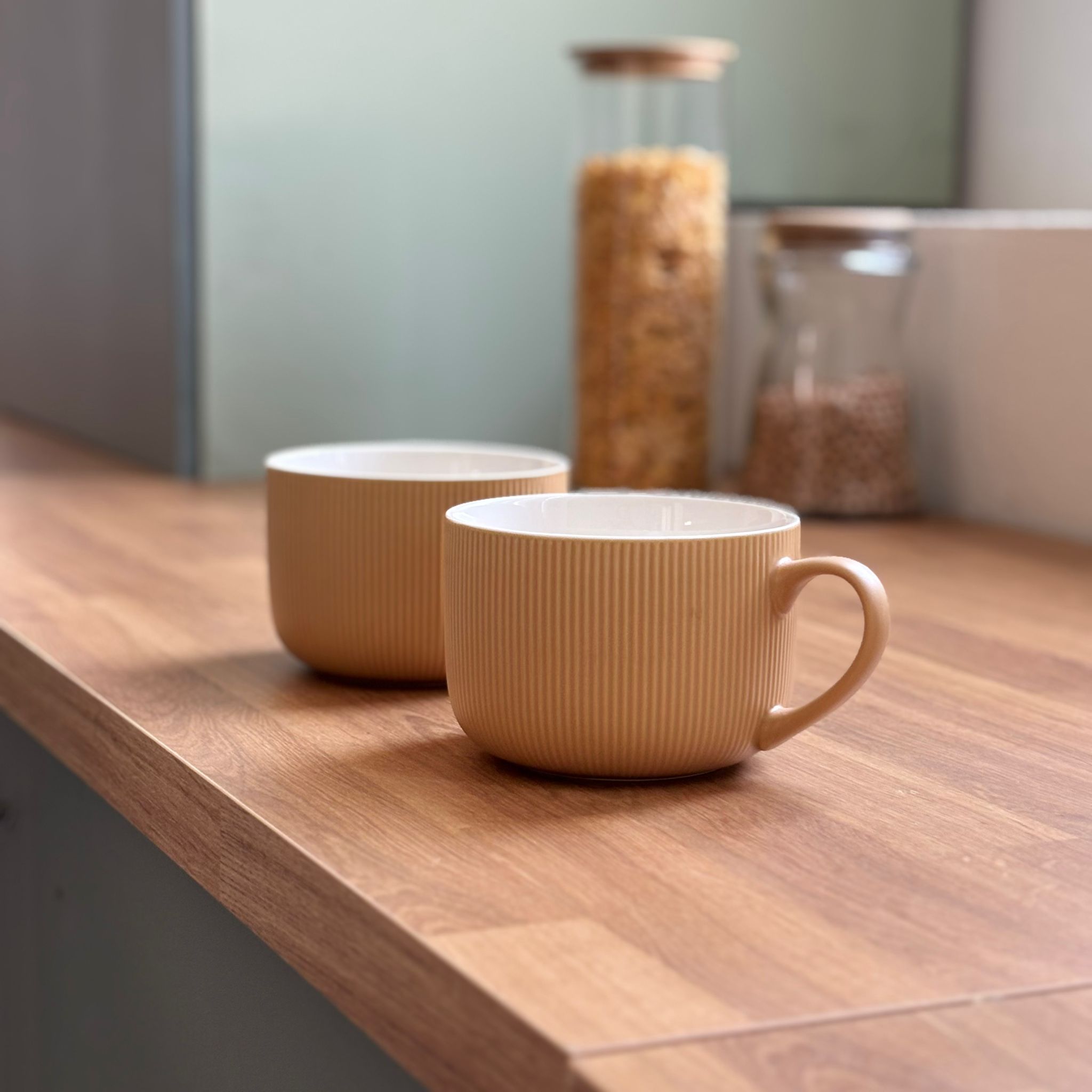 Set 2 Tazze in Ceramica Rigata Color Pesca - immagine 2