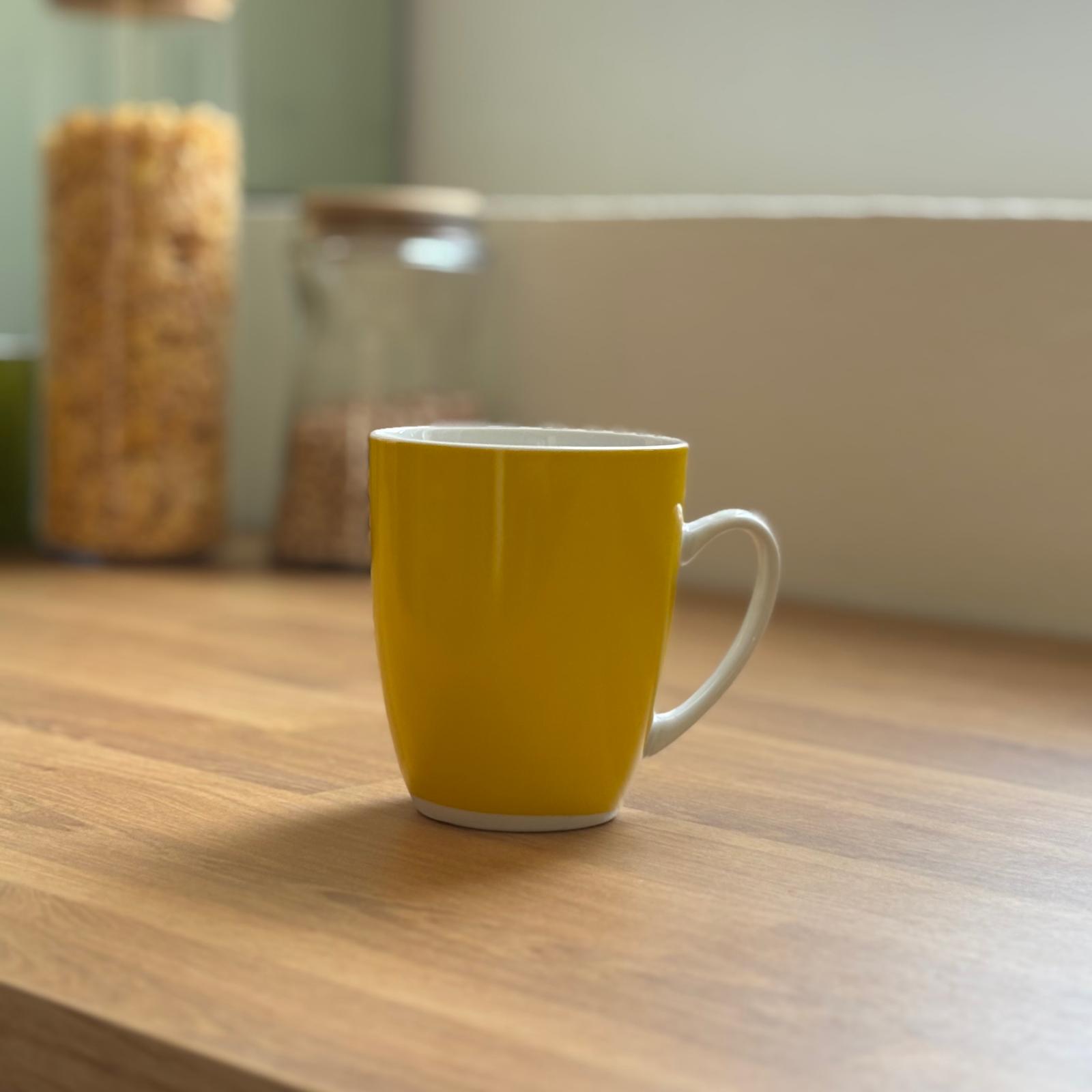 Tazza Gialla in Ceramica - immagine 2